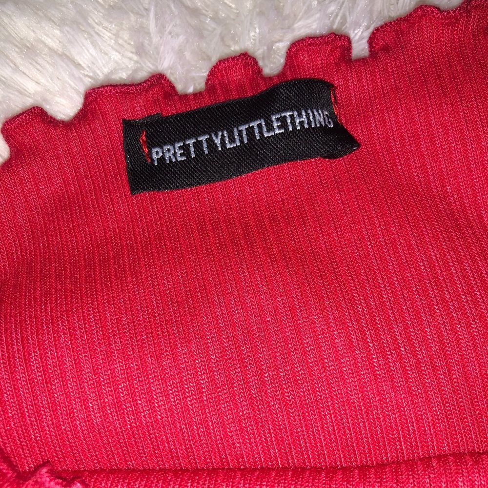 Off shoulder red shirt - Picture 2 of 2